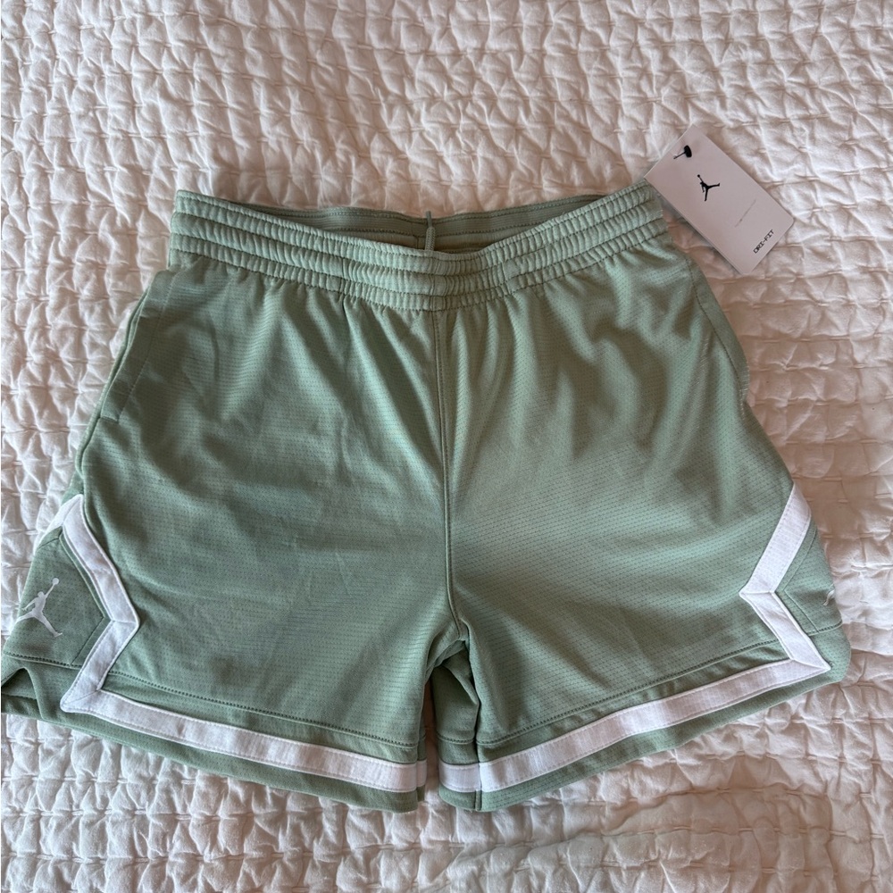Jordan Girls Y L Sage Green Athletic Shorts